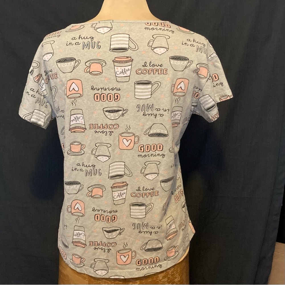 Enjoy Night Coffee Print Pajama Set in Dove Grey, Pink, and White‎ | Capri Pants - Picture 15 of 15